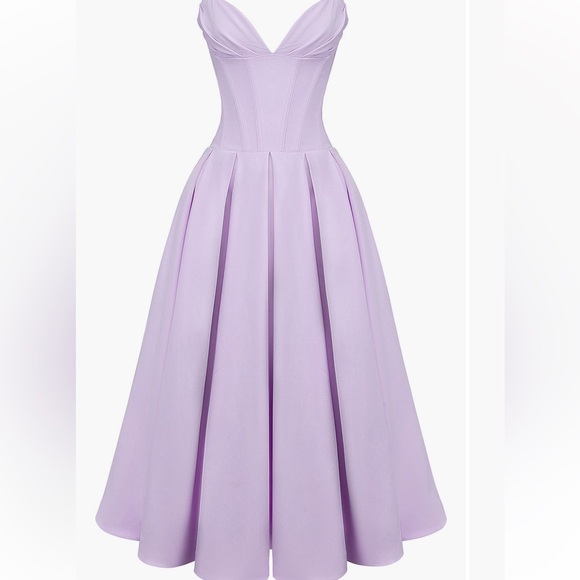 House of CB Dresses & Skirts - House of CB Lavender Strapless Corset Pleated Midi Dress